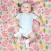پارچه مخمل روبالشتی مدل تخم مرغ و گل و هویج صورتی کد 5011832